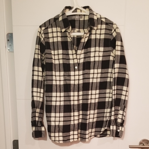 Uniqlo Flannel Size Medium - Picture 1 of 3
